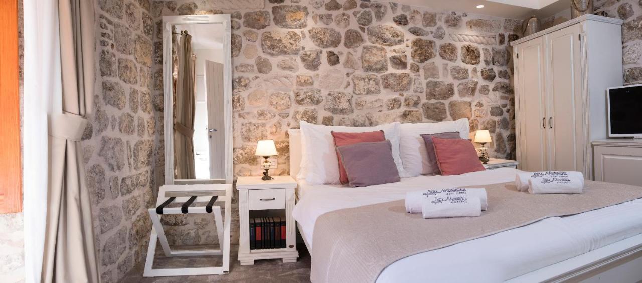 Auroom Guest house